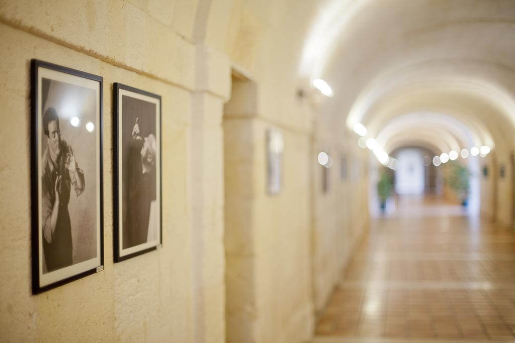 Les Chambres De L'Abbaye Saintes Exterior photo